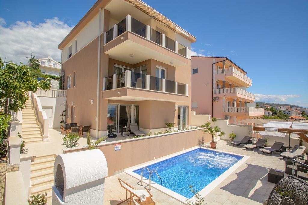 Apartments Villa Atlantis Trogir Exteriér fotografie