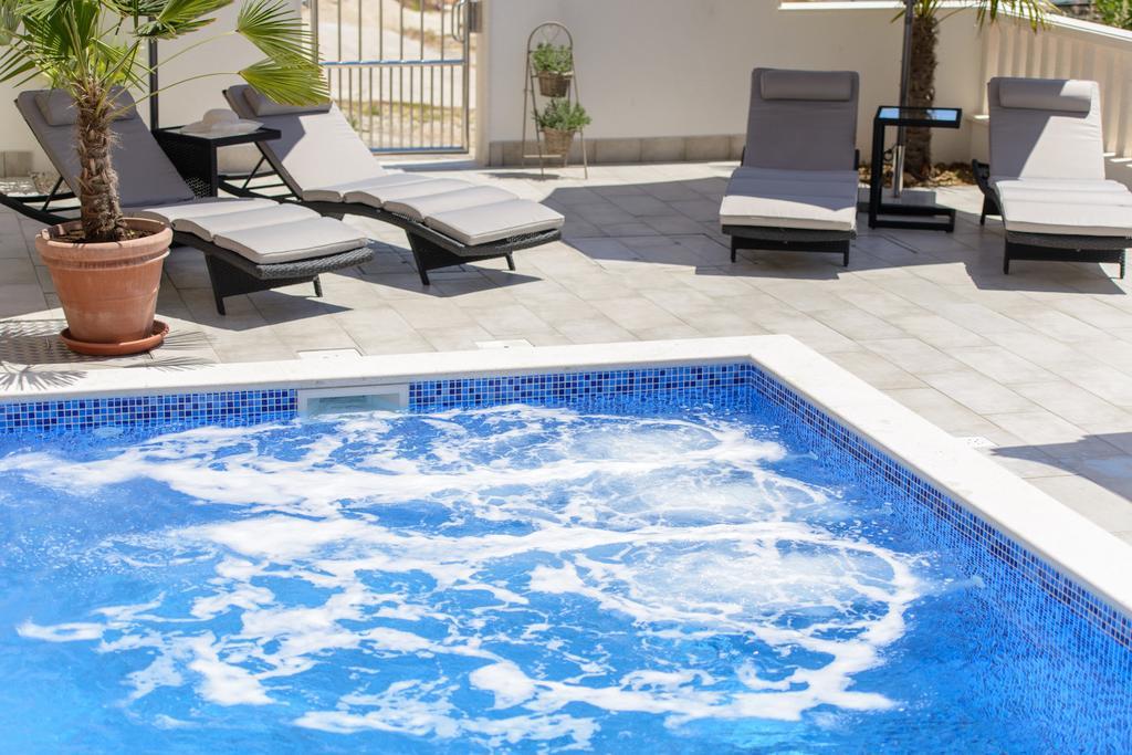 Apartments Villa Atlantis Trogir Exteriér fotografie